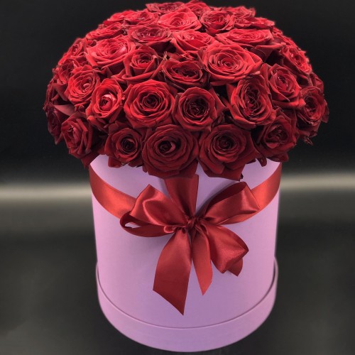 Купить на заказ 51 красная роза в коробке с доставкой в Туркестане